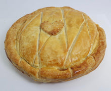 Load image into Gallery viewer, Lamb and Vegetable Pie
